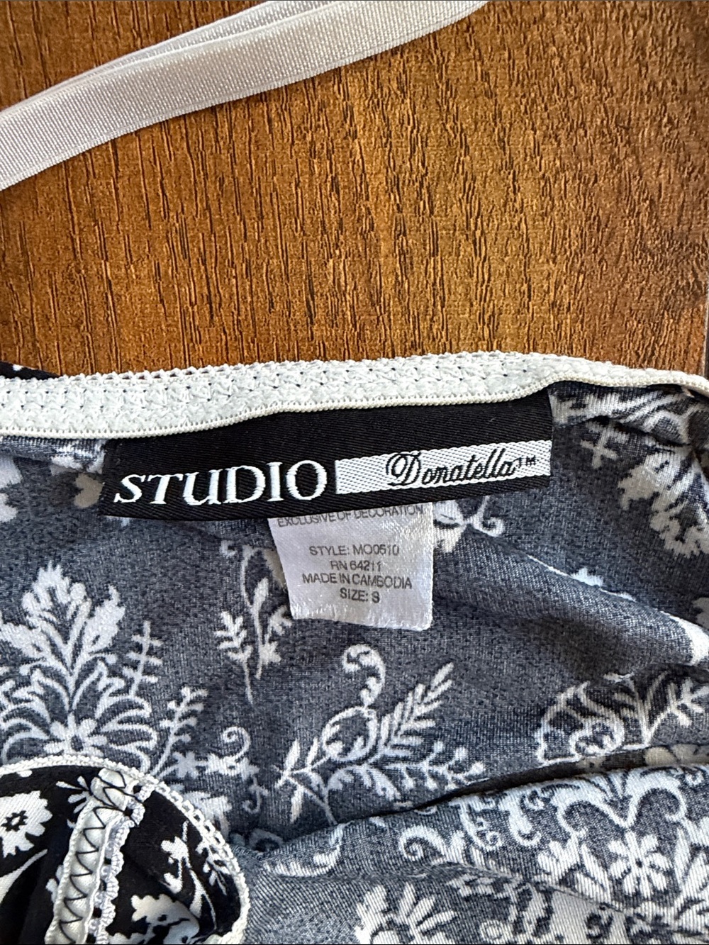 Black & White Lace-Trim Printed Slip - Women Intimates - Picture 3 of 4